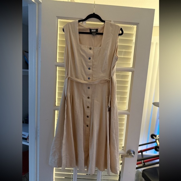 Dkny Dresses & Skirts - DKNY Cream Button-Down Midi Dress With Belt